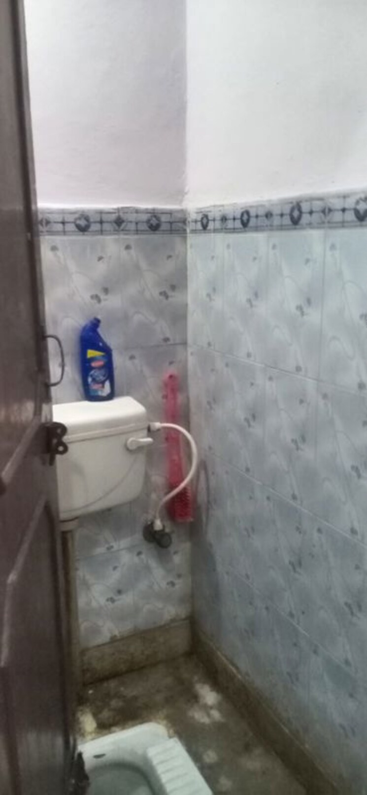 Bathroom, laxmi nagar 2 Bedroom 550 Sq.Ft. Builder Floor In Laxmi Nagar Delhi 9957063