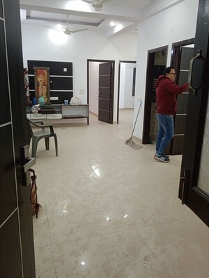 Parking in 3 BHK Apartment at Shakti Khand Iii – for Sale