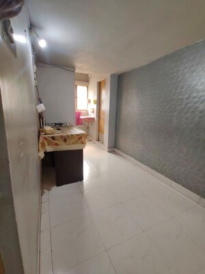 Bedroom in  Warehouse at Sola Road – for Rent