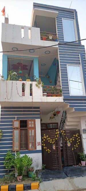 1 BHK Independent House – Exterior View View at Kanpur Road - for Sale
