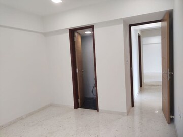 Room in 3 BHK Apartment at Ekta Tripolis, Goregaon West – for Rent