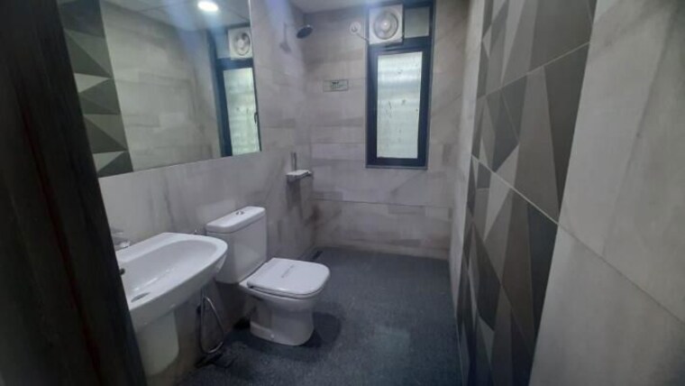 Bathroom, kumar-prospera-hadapsar 3 Bedroom 1660 Sq.Ft. Apartment In Hadapsar Pune 9957086