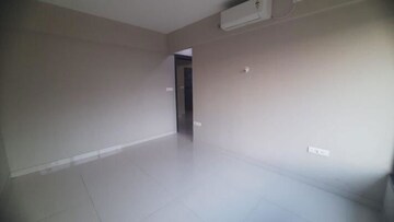 Room in 3 BHK Apartment at Kumar Prospera Hadapsar, Hadapsar – for Sale
