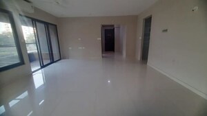 Room in 3 BHK Apartment at Kumar Prospera Hadapsar, Hadapsar – for Sale