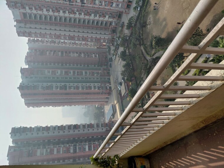 undefined, siddharth vihar 2.5 Bedroom 1200 Sq.Ft. Apartment In Siddharth Vihar Ghaziabad 9957612