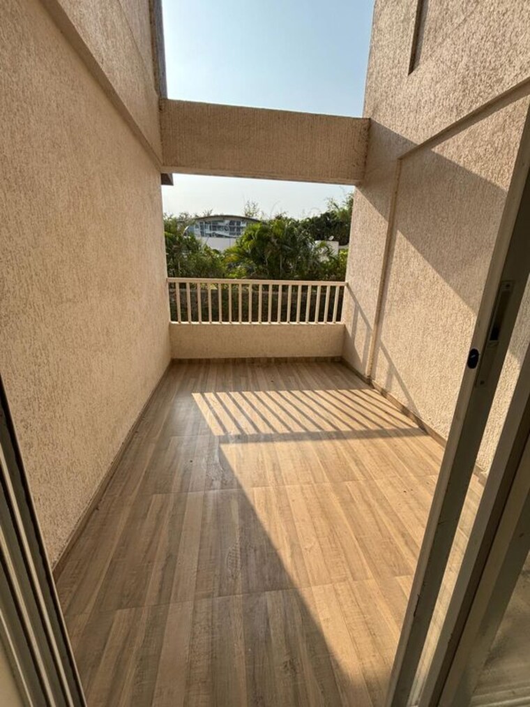 Balcony, jhamtani-vision-ace-phase-1 2 Bedroom 631 Sq.Ft. Apartment In Tathawade Pune 9957672