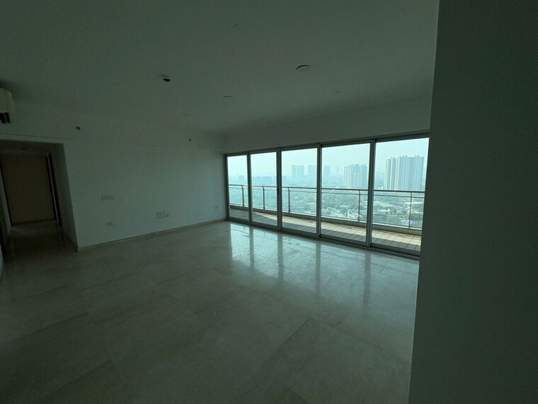 Room, tata-gurgaon-gateway 3.5 Bedroom 2225 Sq.Ft. Apartment In Sector 112 Gurgaon 9957736