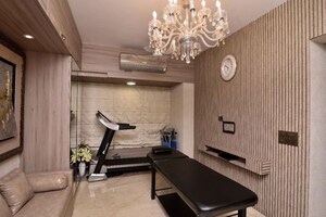 Furnished Amenities in 3 BHK Apartment at Regiland Apartment, Bandra West – for Rent