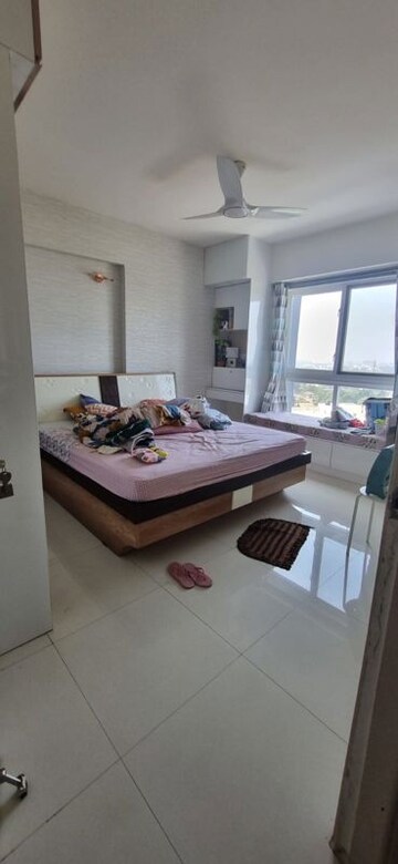 3 BHK Apartment For Rent in DS Max Skycity, Thanisandra