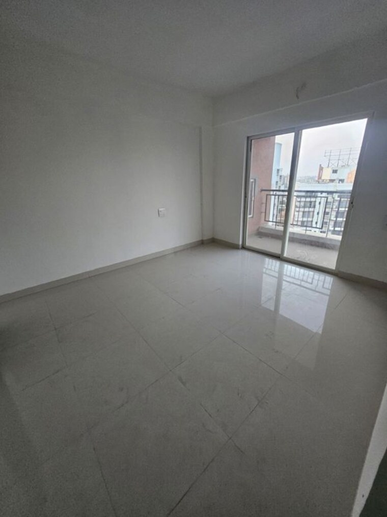 Master Bedroom, salarpuria-h-and-m-royal 2 Bedroom 1150 Sq.Ft. Apartment In Kondhwa Pune 9957877