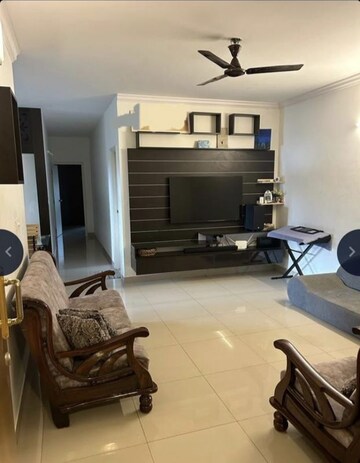 Master Bedroom in 2.5 BHK Apartment at Mantri Webcity, Hennur – for Rent