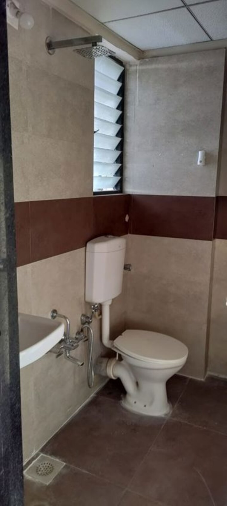 Bathroom, satellite 2 Bedroom 1258 Sq.Ft. Apartment In Satellite Ahmedabad 9957888