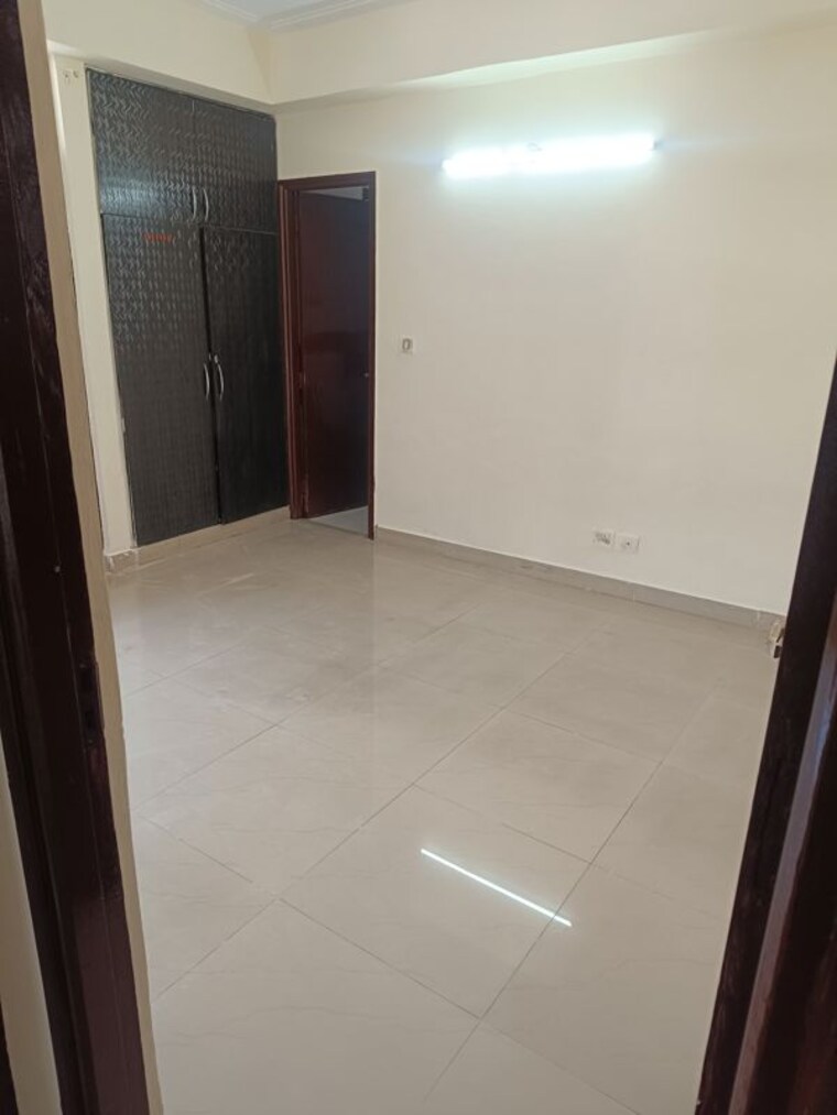 Room, raj nagar extension 2 Bedroom 1125 Sq.Ft. Apartment In Raj Nagar Extension Ghaziabad 9957206