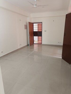 Room in 2 BHK Apartment at Raj Nagar Extension – for Sale