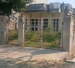 450 Sq.Yd. Plot in Sector 44