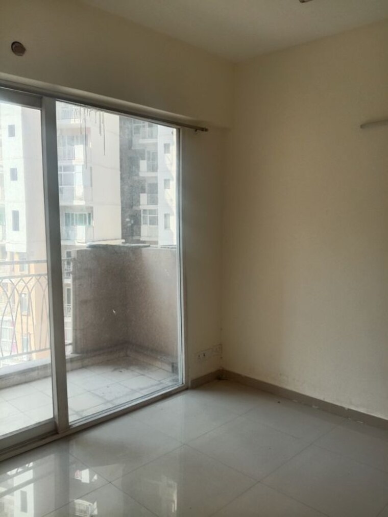 Room, mahagun-mywoods-iii 3 Bedroom 1225 Sq.Ft. Apartment In Sector 16c Greater Noida Greater Noida 9957924