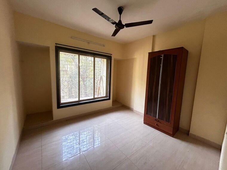 Room, sanghvi-hills 2 Bedroom 600 Sq.Ft. Apartment In Ghodbunder Road Thane 9957931