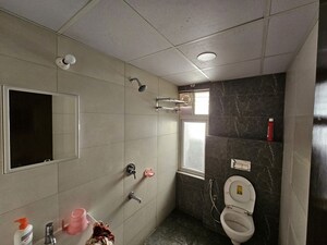 Bathroom in 2.5 BHK Apartment at Candeur 40, Miyapur – for Rent