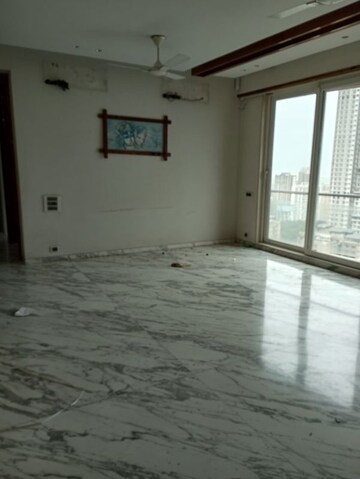 Room in 3 BHK Apartment at Vijay Villas, Ghodbunder Road – for Sale