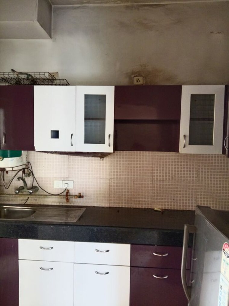 Kitchen, sector 78 3 Bedroom 1345 Sq.Ft. Apartment In Sector 78 Noida 9958091