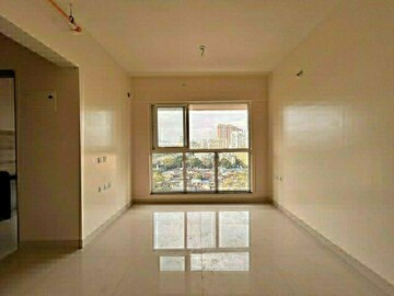 Room in 2 BHK Apartment at Sheth Avante, Kanjurmarg West – for Rent
