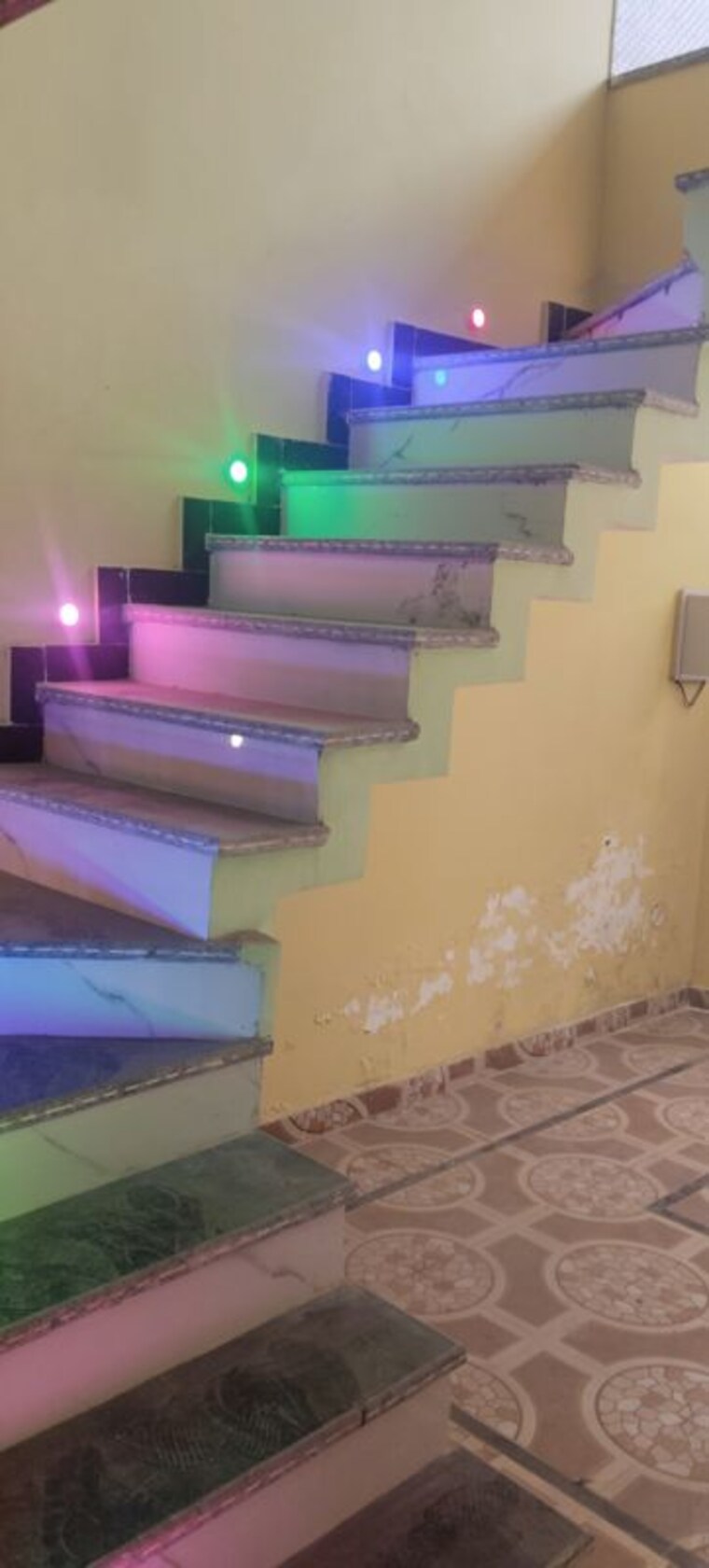 Living Room, upavp-vrindavan-yojana 3 Bedroom 800 Sq.Ft. Villa In Vrindavan Yojna Lucknow 9958039