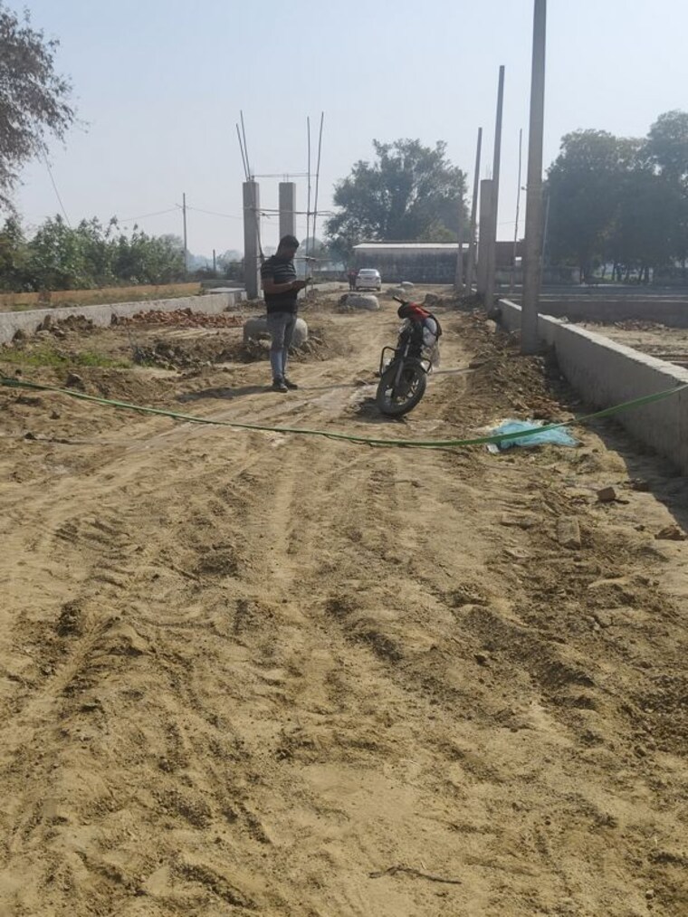 undefined, jewar  141 Sq.Yd. Plot In Jewar Greater Noida 9958299