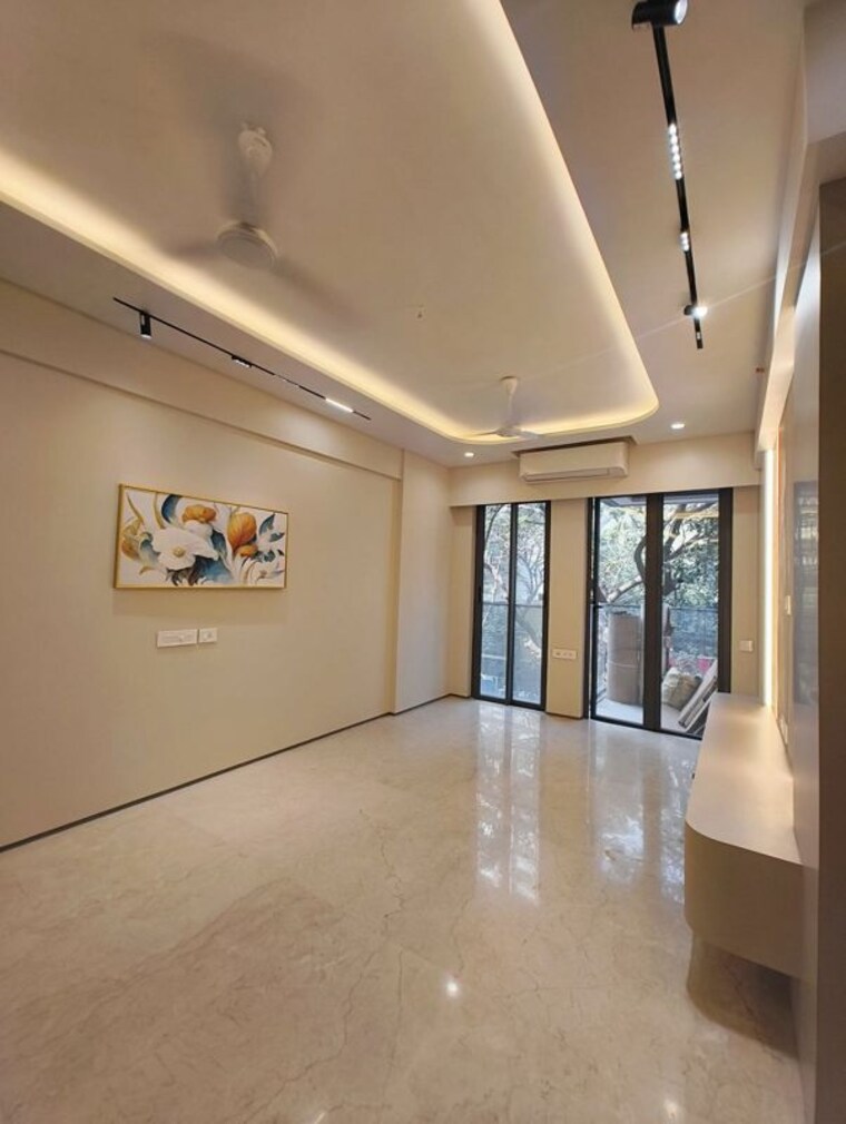 Living Room, bandra west 3 Bedroom 1100 Sq.Ft. Apartment In Bandra West Mumbai 9956640