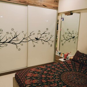 Bedroom in 2 BHK Apartment at Andheri East – for Sale