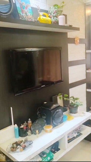 Team Area in 2 BHK Apartment at Atria Grande, Handewadi – for Rent