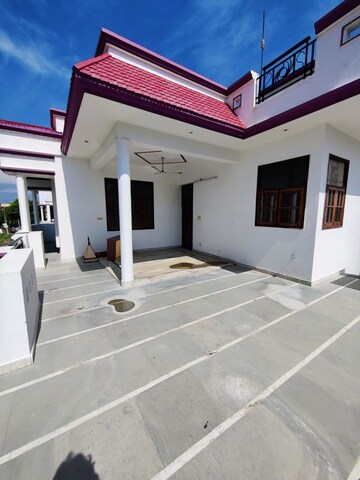 6+ BHK Independent House – Exterior View View at Vrindavan Yojna - for Sale