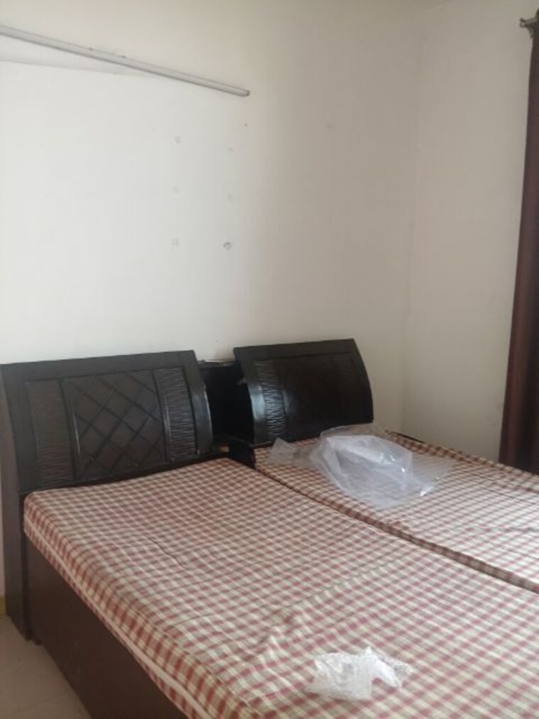 Bedroom, mahagun-mywoods 3 Bedroom 1545 Sq.Ft. Apartment In Sector 16c Greater Noida Greater Noida 9958417