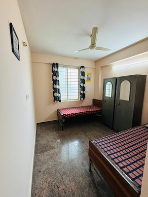 Bedroom in  Pg at Garebhavipalya – for Rent