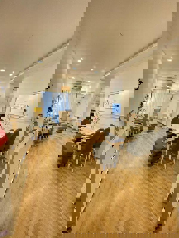 2 BHK 670 Sq.Ft. Apartment in Dev Leo Tower