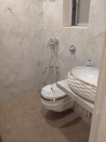 Bathroom in 1 BHK Apartment at Goregaon East – for Sale