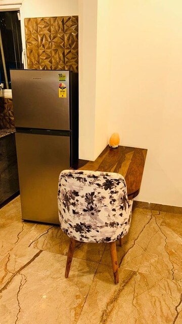 Living Room in 1 BHK Apartment at DLF City Phase IV, Dlf Phase iv – for Rent