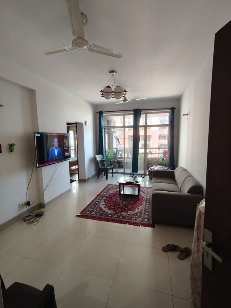Bedroom, mahagun-mosaic 3 Bedroom 1650 Sq.Ft. Apartment In Vaishali Sector 4 Ghaziabad 9958801