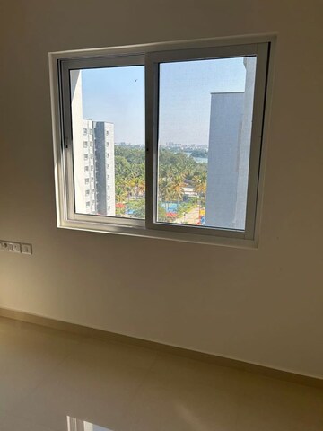 Room in 2 BHK Apartment at Bren Northern Lights, Jakkuru – for Sale