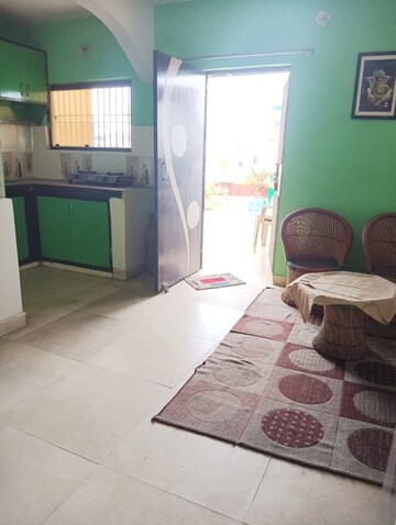 Living Room in 1 BHK Builder Floor at Vaishali Sector 5 – for Rent