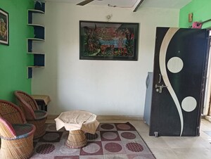 Living Room in 1 BHK Builder Floor at Vaishali Sector 5 – for Rent