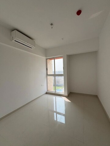 Room in 2 BHK Apartment at Lodha Codename Premier, Dombivli East – for Rent