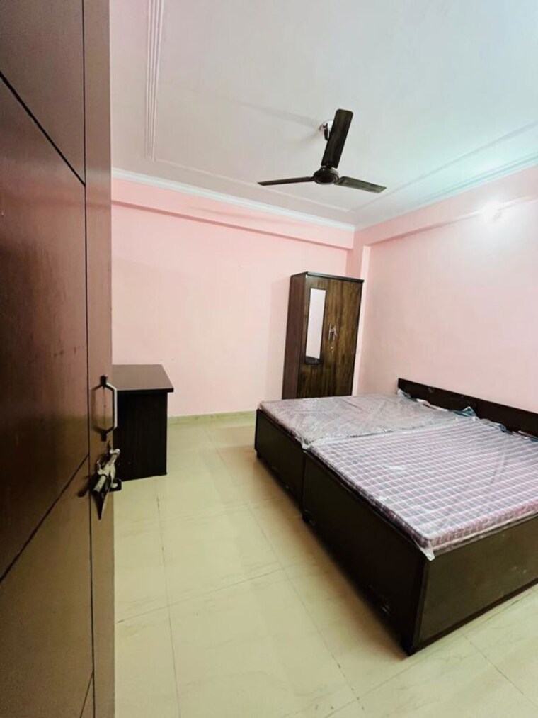 Bedroom, saket 3 Bedroom 1200 Sq.Ft. Apartment In Saket Delhi 9958961