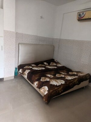 Bedroom in 1 BHK Builder Floor at Pir Machalla – for Sale