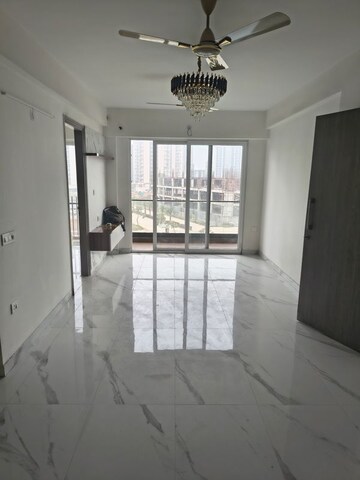 Bathroom in 3 BHK Apartment at M3M Soulitude, Sector 89 – for Rent