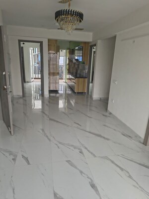 Room in 3 BHK Apartment at M3M Soulitude, Sector 89 – for Rent