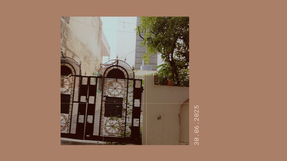 2 BHK + Pooja Room Villa For Sale in Sector 12