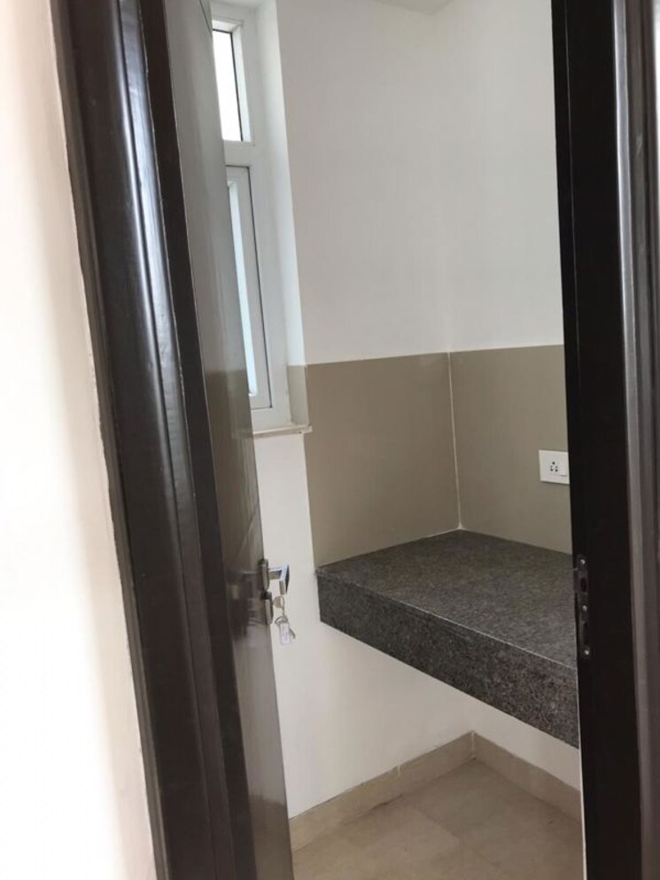 undefined, emaar-marbella 5 Bedroom 8120 Sq.Ft. Villa In Sector 66 Gurgaon 9959095