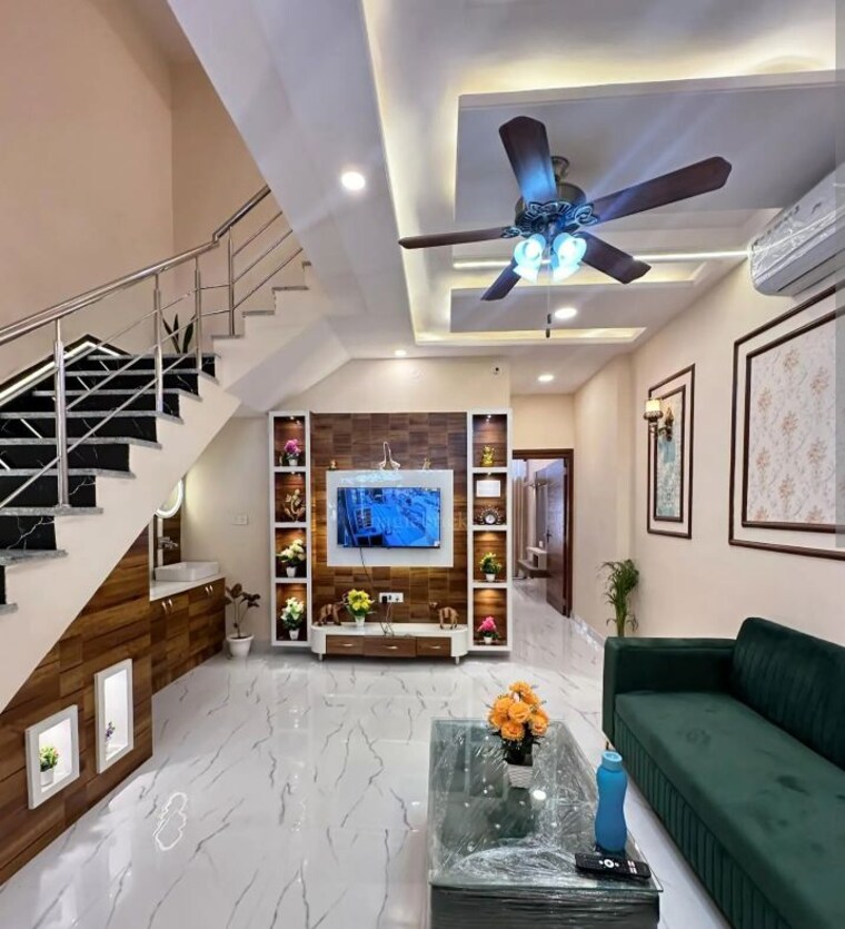 Bedroom, sector 85 3 Bedroom 250 Sq.Ft. Builder Floor In Sector 85 Faridabad 9959154