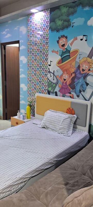 Bedroom in 3 BHK Apartment at Mahagun Moderne, Sector 78 – for Rent