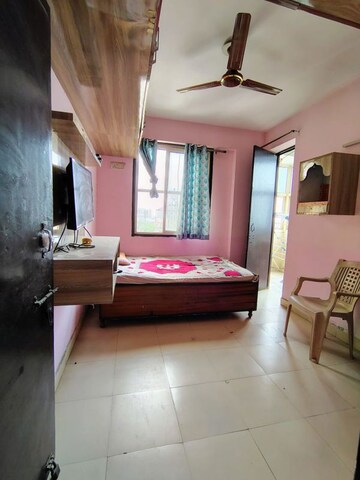 Bedroom in 2 BHK Apartment at Adore Happy Homes, Sector 86 – for Rent